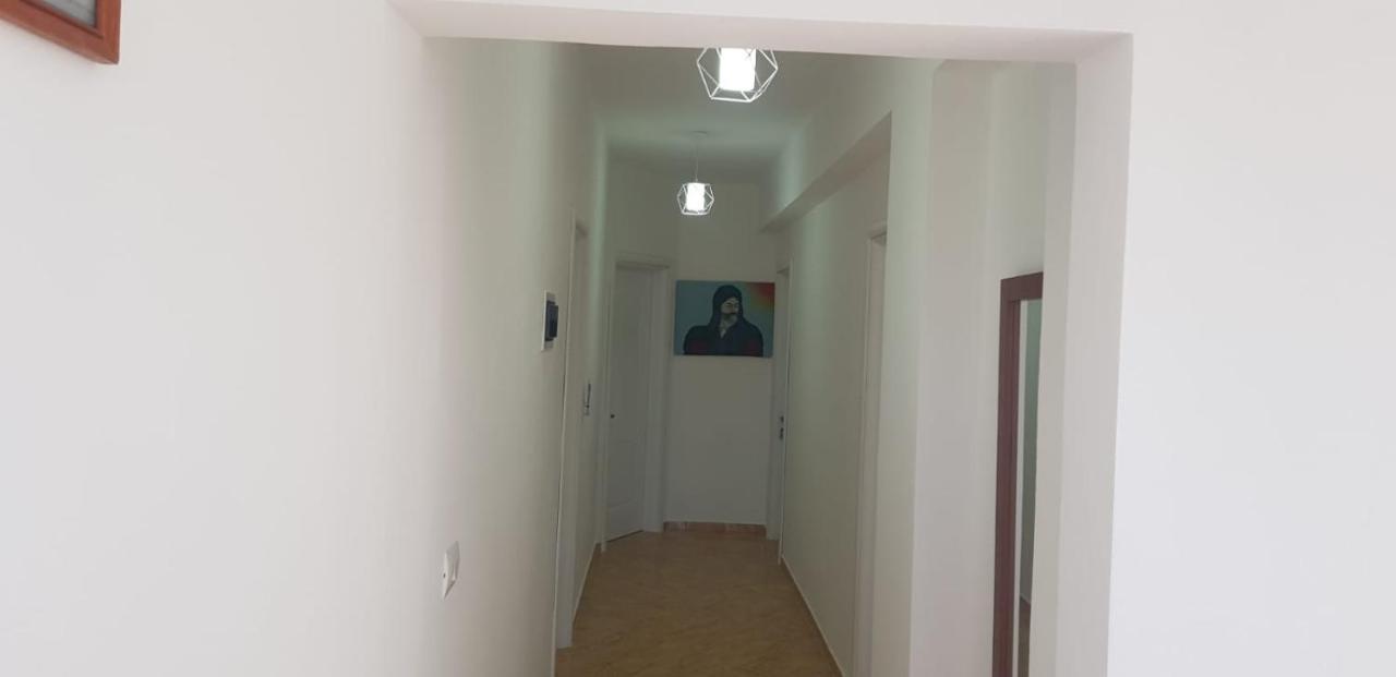 Apartments Villa Dovinefa Ksamil Buitenkant foto